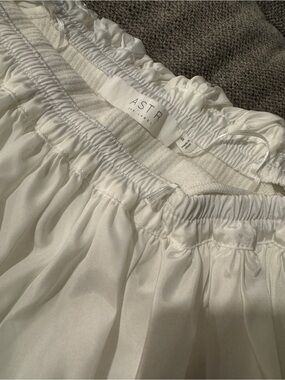 Astr White Ribbed Crop Top